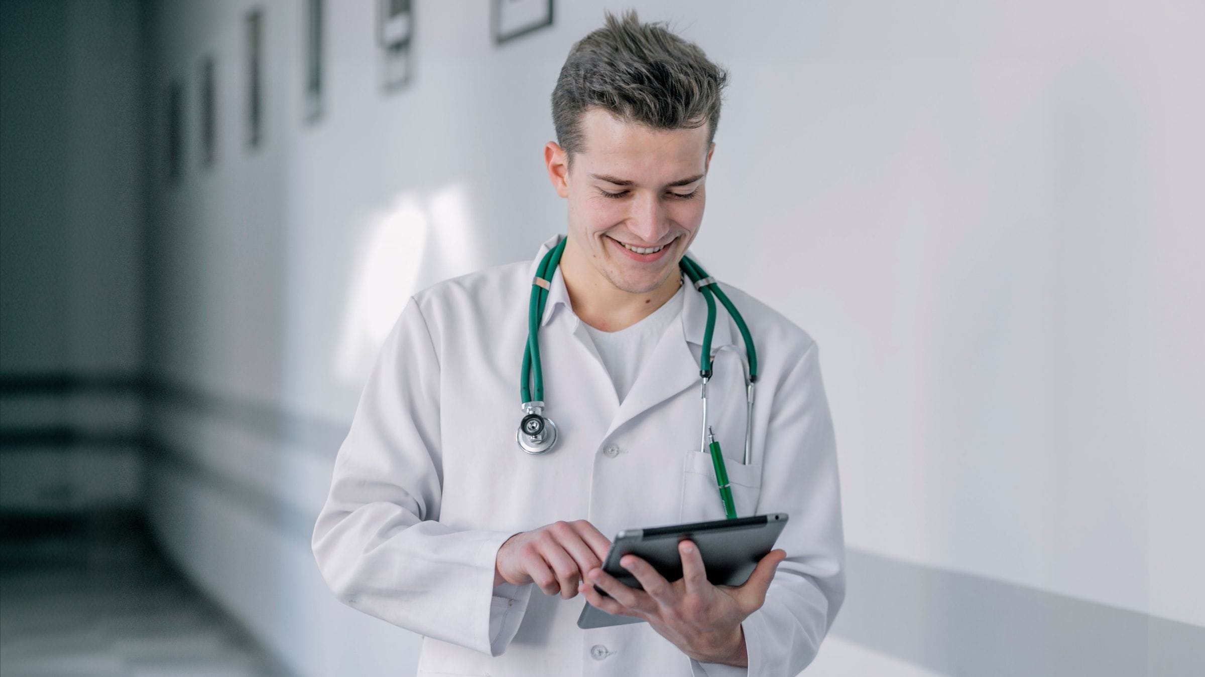 AI as a Workflow Partner in Clinical Documentation